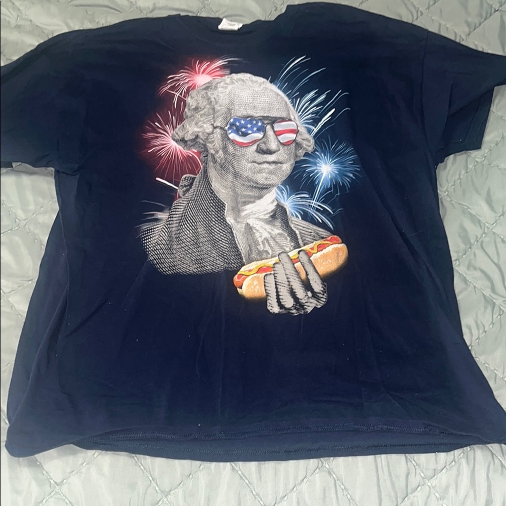 Patriotic Graphic Tee - Navy
